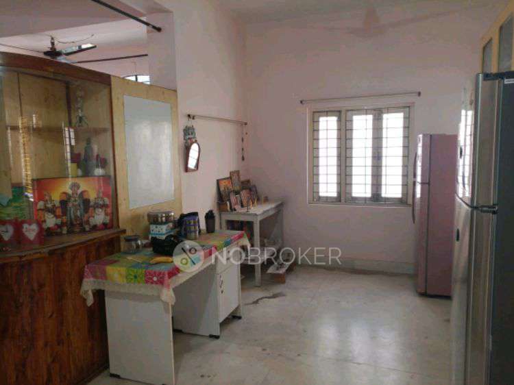2 BHK Flat In Prashanti Nilayam, Lic Colony For Sale  In Mehdipatnam