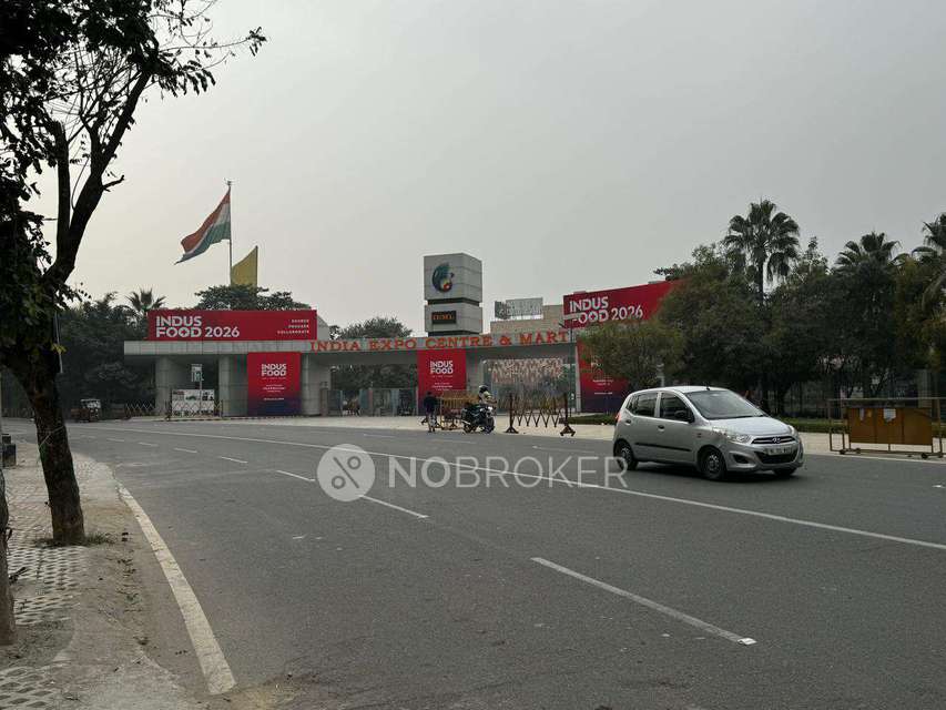 Showroom in Knowledge Park Ii, Greater Noida, Uttar Pradesh, India, Greater_noida for sale 