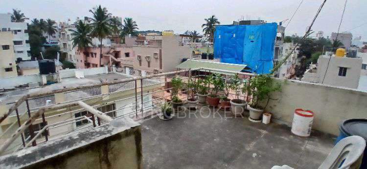 Shared Room for Male In 1 RK  In 150 Sri Nivas  In Viveka Nagar