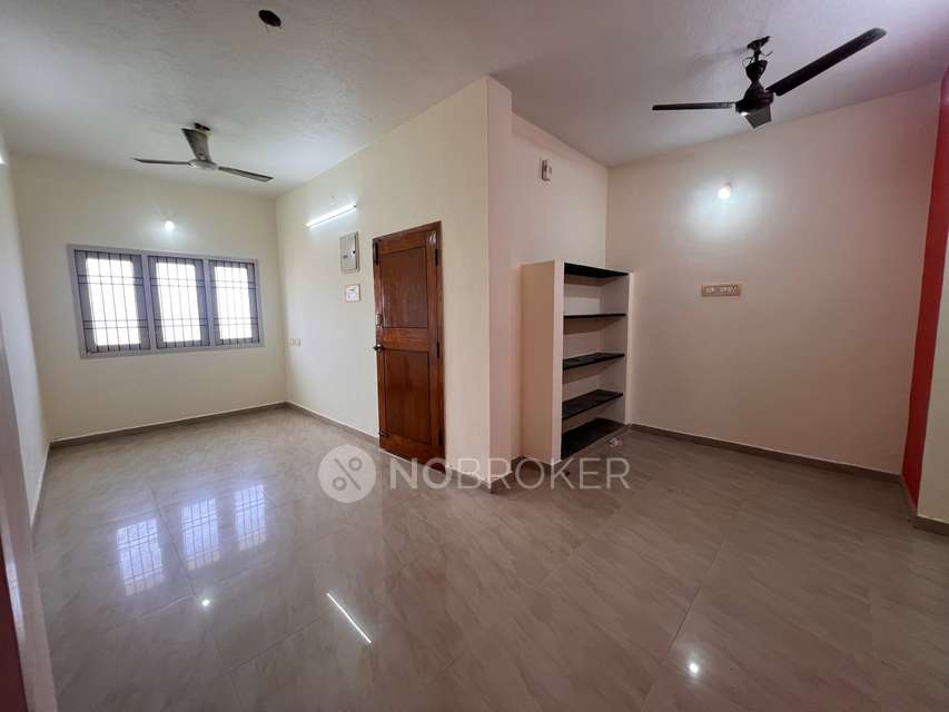 2 BHK Flat In Near Prathyagira Devi Temple  for Rent  In Sholinganallur