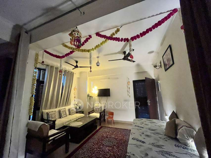 2 BHK Flat In Shree Energy Classic Residency  For Sale  In Raj Nagar Extension