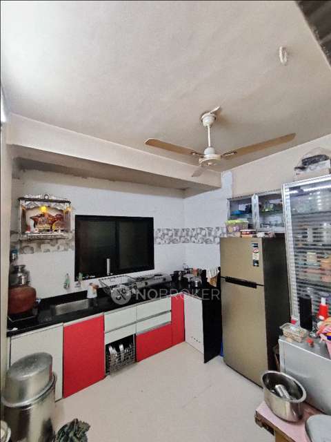 2 BHK Flat For Sale  In Om Blood Bank