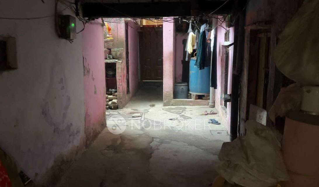 1 RK House For Sale  In Bagh Kare Khan