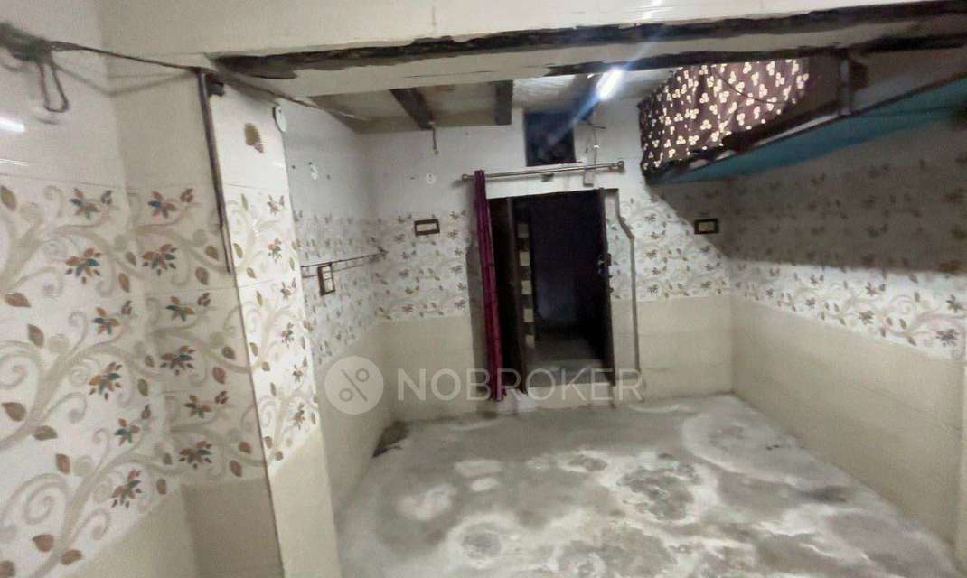 1 RK House For Sale  In Bagh Kare Khan