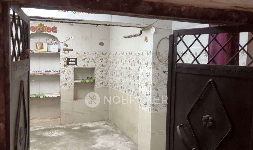 1 RK House For Sale  In Bagh Kare Khan