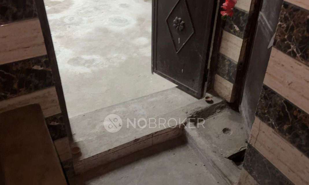 1 RK House For Sale  In Bagh Kare Khan