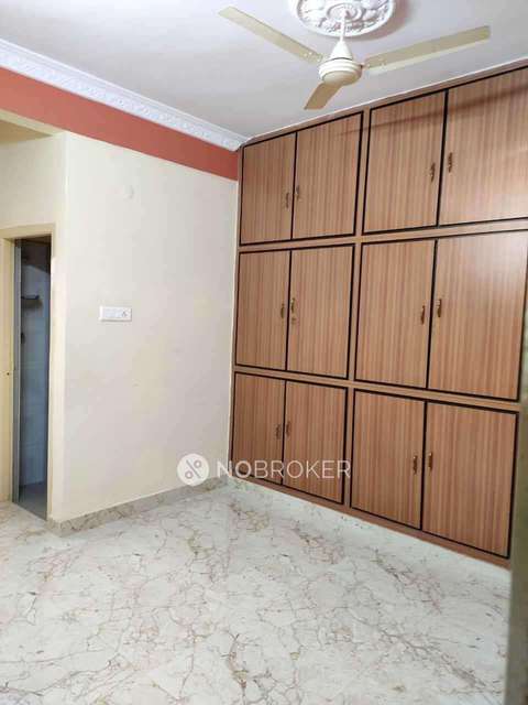 2 BHK Flat In Gandhi Estates, Block %27a%27 For Sale  In Serilingampally