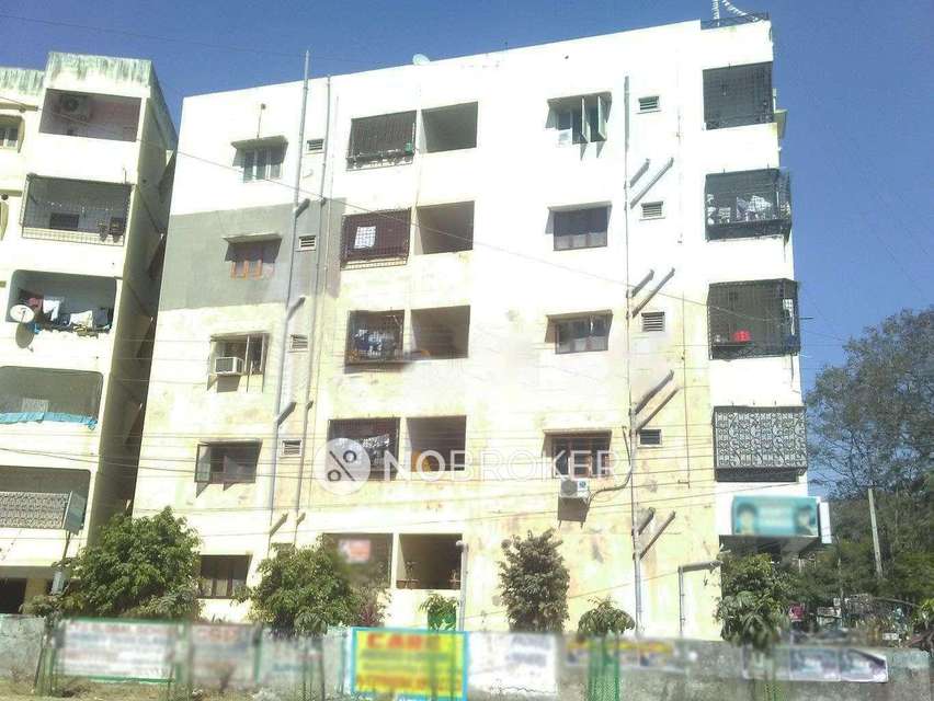 2 BHK Flat In Gandhi Estates, Block %27a%27 For Sale  In Serilingampally