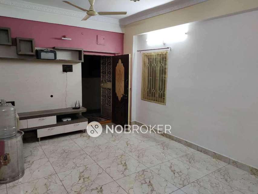 2 BHK Flat In Gandhi Estates, Block %27a%27 For Sale  In Serilingampally