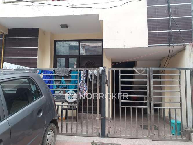 2 BHK Flat In Standlone Building For Sale  In Indirapuram