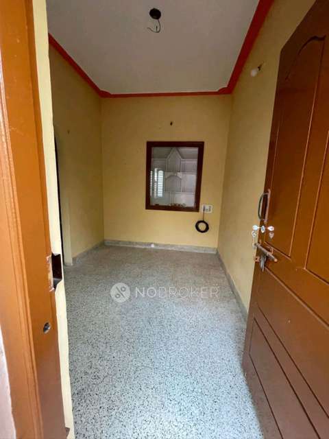 1 RK House for Rent  In Padmanabhanagar