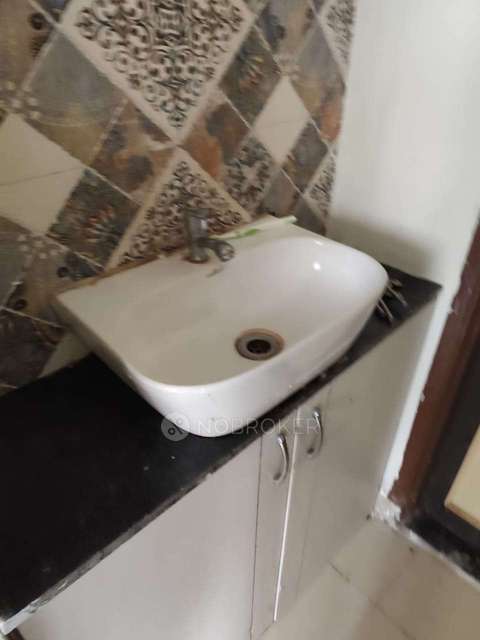 Single Room for Female In 1 BHK  In Loksarang Buliding
Warje In Ganpati Matha, Pune, Maharashtra, India