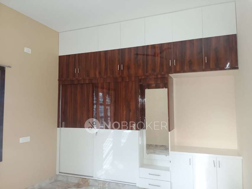 1 RK House for Rent  In  Belishivale