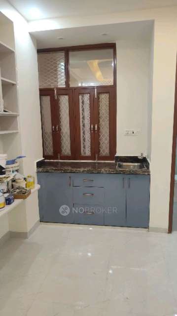 1 RK Flat In Supriya Apartments for Rent  In Dwarka 10 Sector, Dwarka