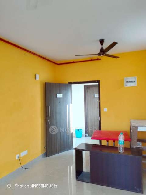 1 BHK Flat In Godrej Azure For Sale  In Padur