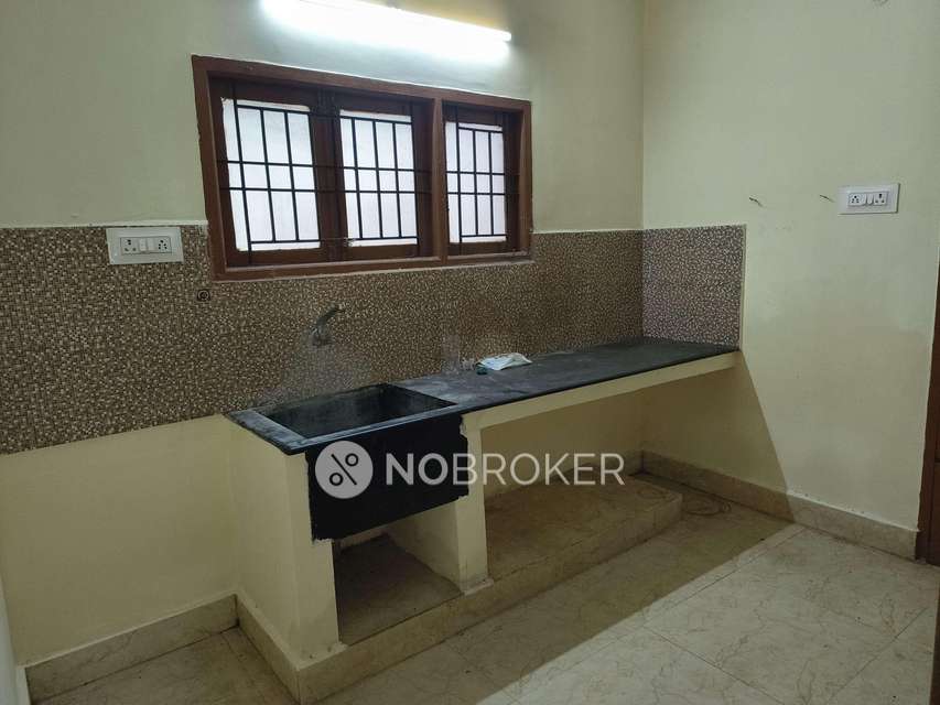 2 BHK Flat In Chandra Towers Ii For Sale  In Periyapanicheri