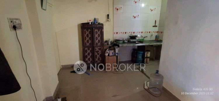 1 RK Flat In Vichare Patil Building for Rent  In Cbd Belapur
