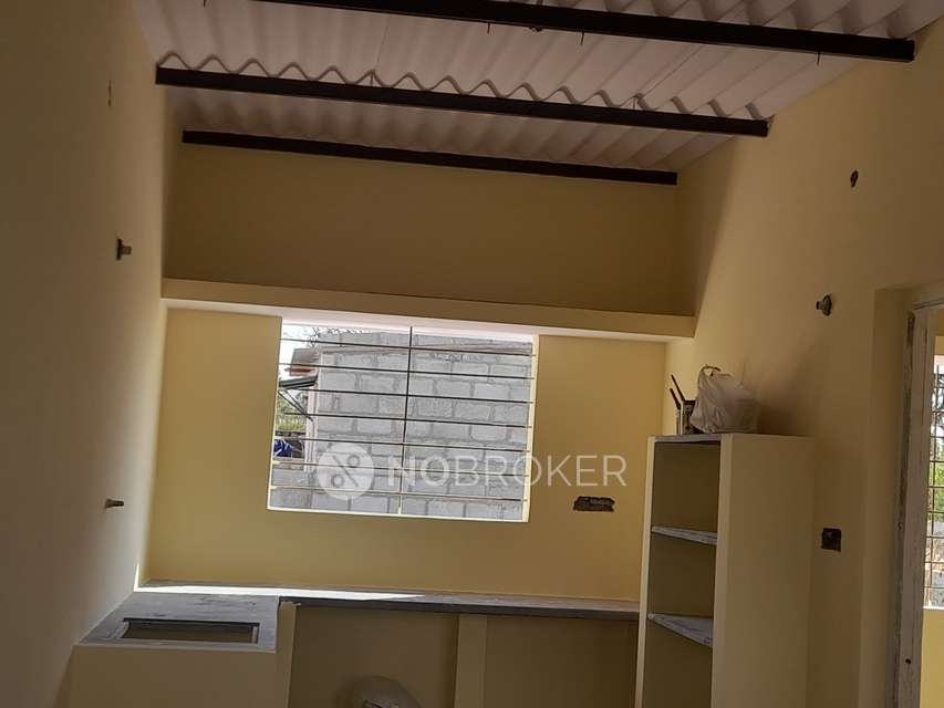 1 BHK House for Rent  In Achutha Ayurvedic Medical College And Hospital