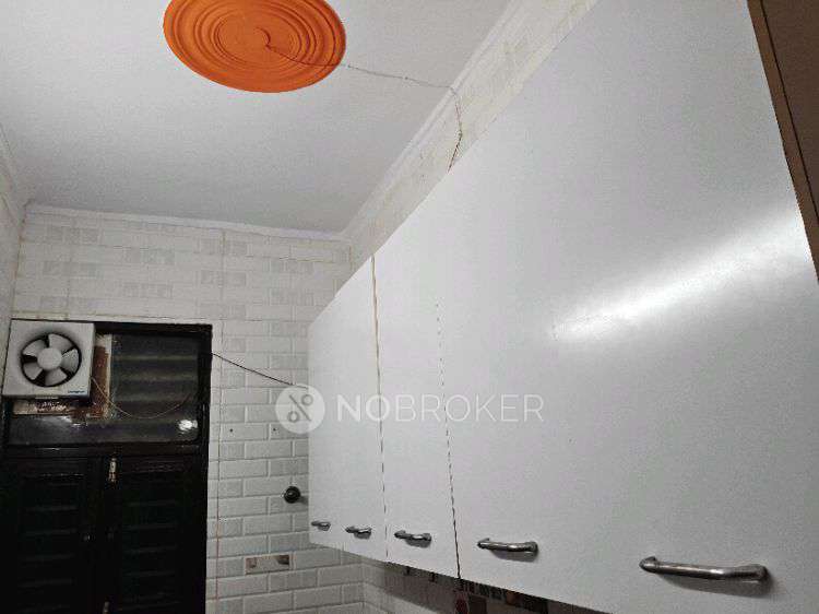 2 BHK Flat In Holi Ground For Sale  In Laxman Vihar Phase 2