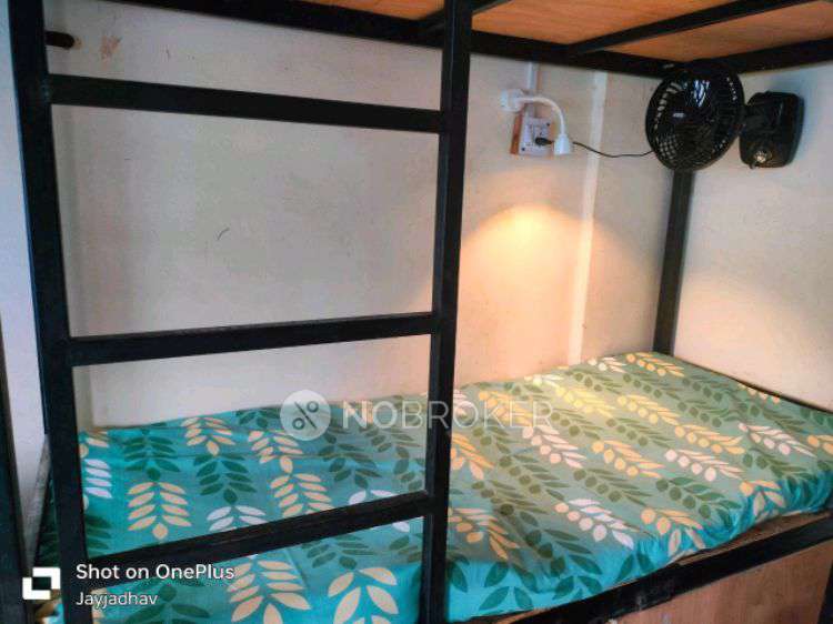 PG for Girls in Shaniwar Peth 