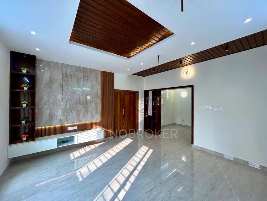 2 BHK Flat In Kumar Ventures For Sale  In Valasaravakkam