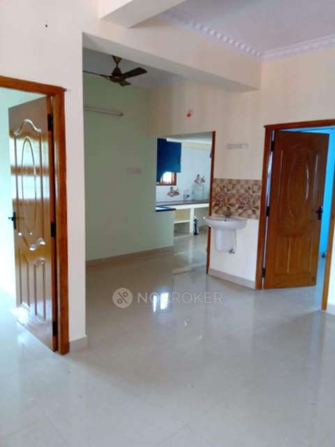2 BHK Flat In Shreyas Apartments for Rent  In Shreyas Apartments