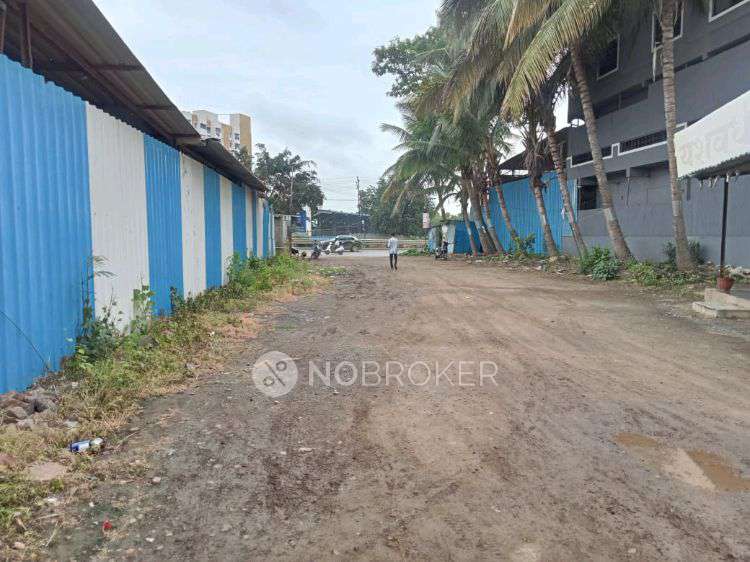 Godown/Warehouse in Power Nagar, J2gj+293, Near Hotel Monika And Family Restaurant, Lonikand, Maharashtra 412216, India, Pune for Rent 