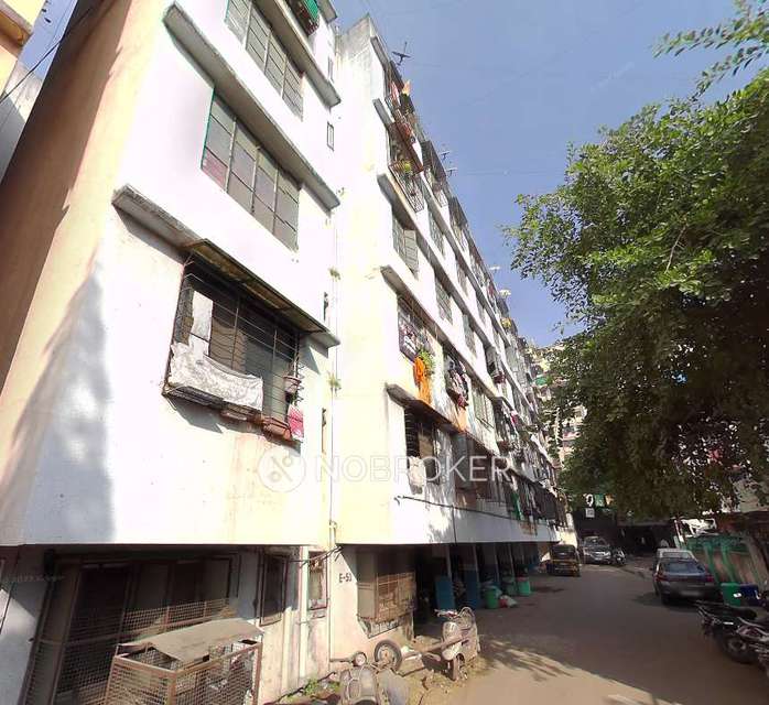 Shared Room for Male In 2 BHK  In Kamaldeep Park Chs In Kondhwa