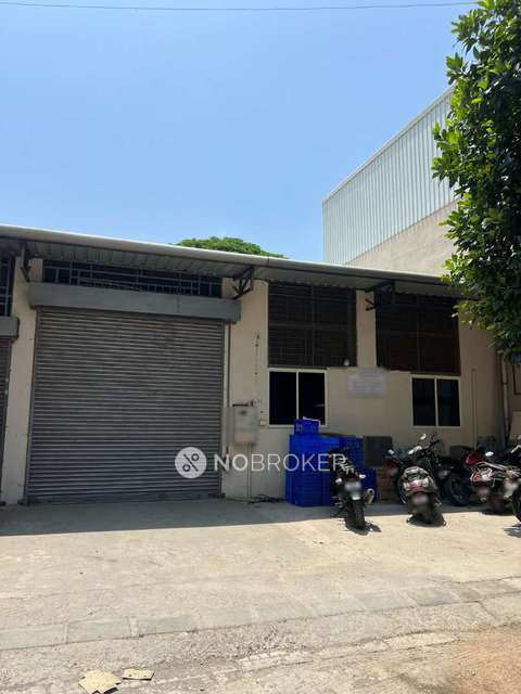 Godown/Warehouse in Mathikere, Bangalore for Rent 