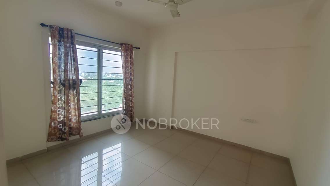 Single Room for Male In 3 BHK  In Tcg The Crown Greens, Hinjewadi In The Crown Greens - Old Building