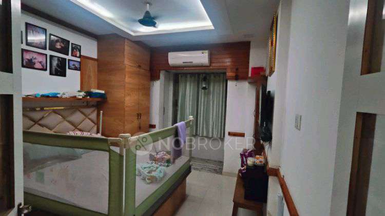 1 BHK Flat In Shree Niketan, Kandivali West For Sale  In Kandivali West