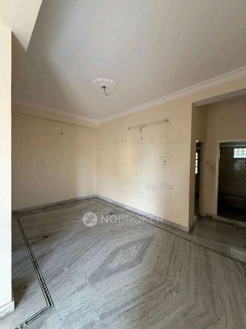 1 BHK Flat In Standalone Building  for Rent  In Midhani Colony