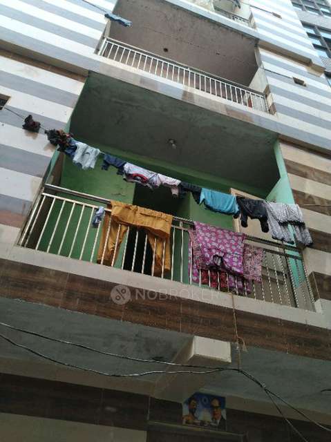 1 RK Flat for Rent  In Sector 62a