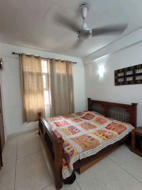 3 BHK Villa In Unitech Singleton Floors South City for Rent  In Sector 50