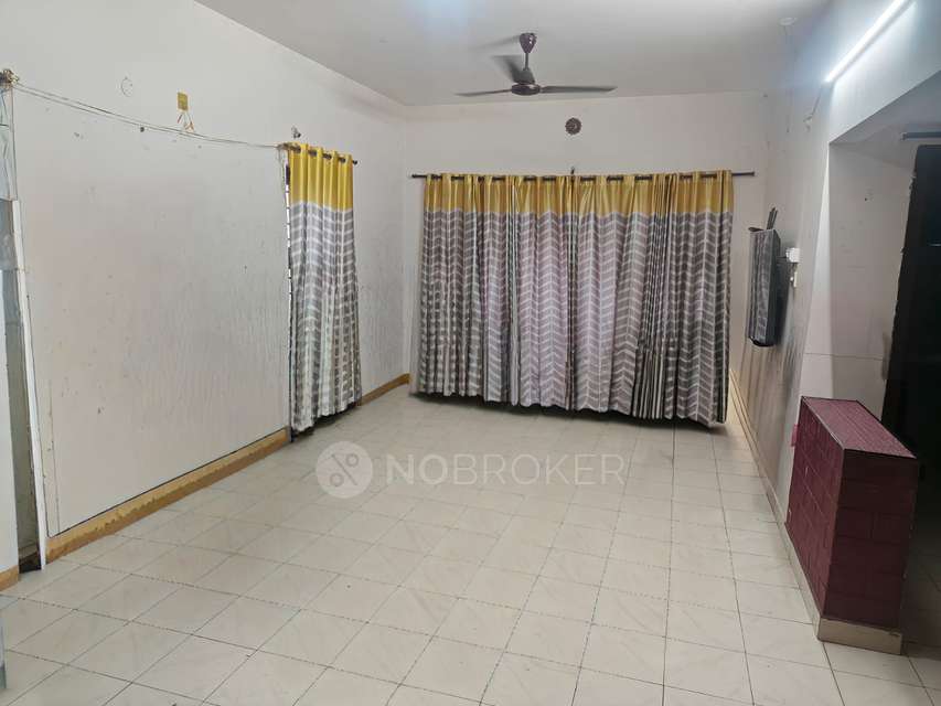2 BHK Flat In Villa Heights, Begumpet For Sale  In Begumpet