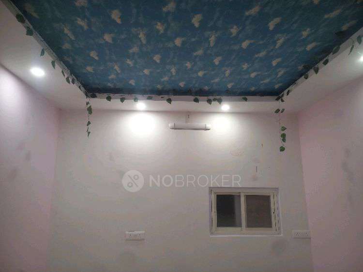 PG for Anyone in Abhay Khand 1