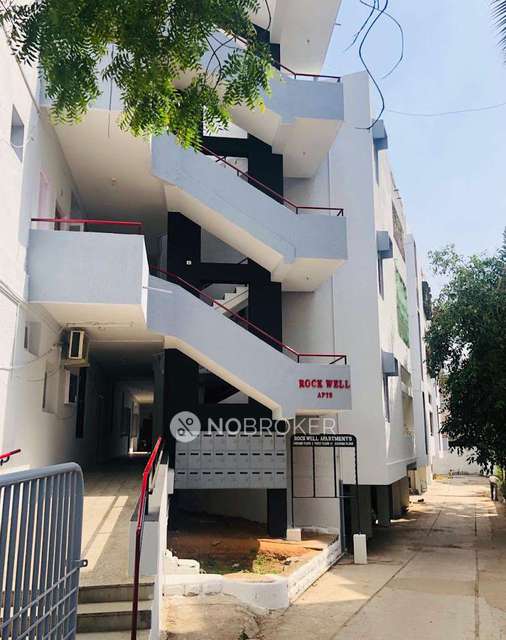 1 BHK Flat In Rock Well  for Rent  In Karkhana