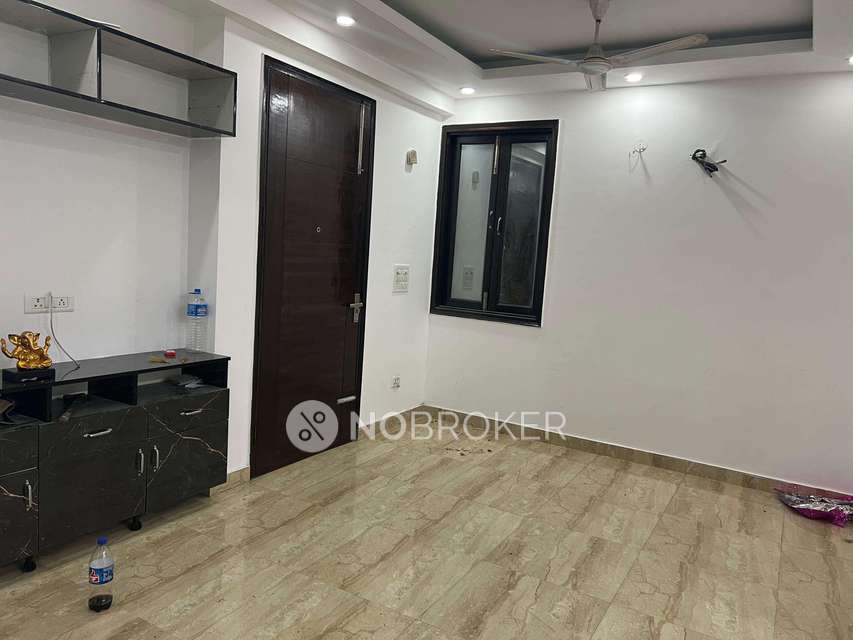 3 BHK Flat In Standalone Building  For Sale  In Chattarpur 