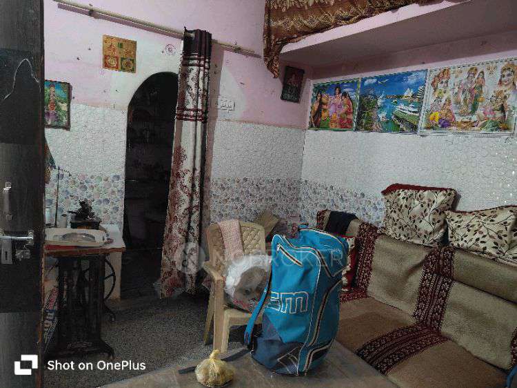 1 RK House for Rent  In Sector 104