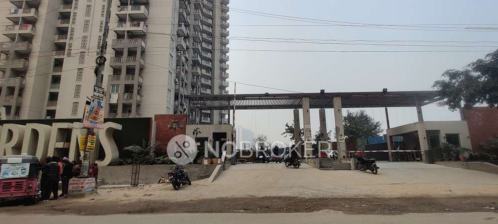 2 BHK Flat In Shree Radha Sky Garden Gate  For Sale  In Sector-16b