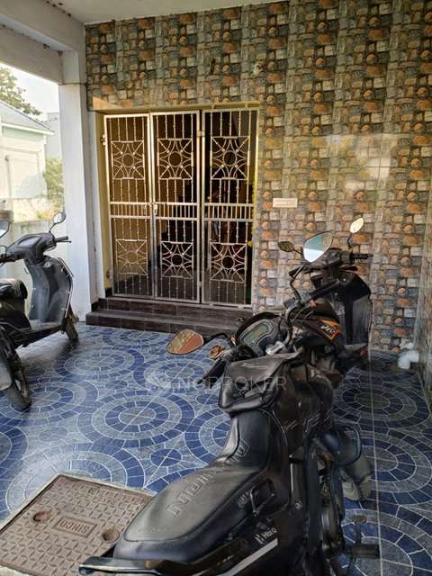 2 BHK House for Rent  In 24jq+4x2, 1st St, Ramya Nagar, Maduram Nagar, Iyyappanthangal, Chennai, Tamil Nadu 600122, India