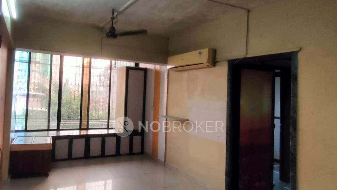 1 BHK Flat In Meghdoot Apartment for Rent  In Borivali West