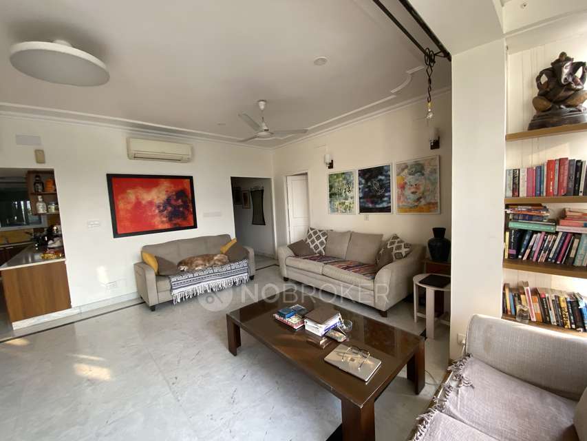 3 BHK Flat In Pwo Housing Complex for Rent  In  Sector 43