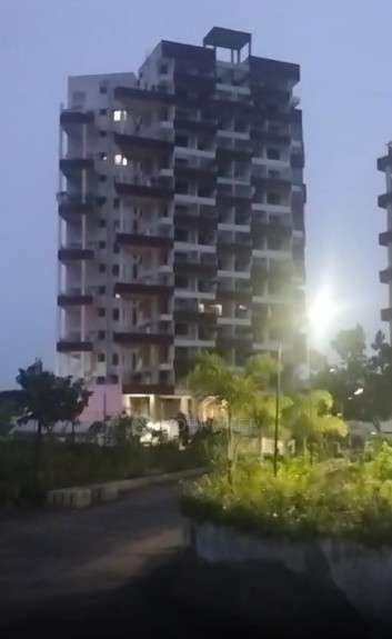 2 BHK Flat In Ratan Neptune for Rent  In Hadapsar, Pune