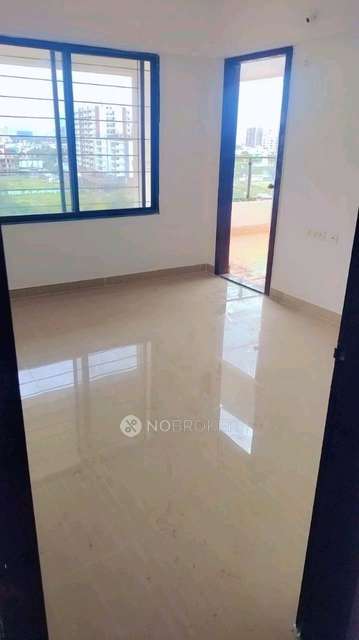 2 BHK Flat In Ratan Neptune for Rent  In Hadapsar, Pune