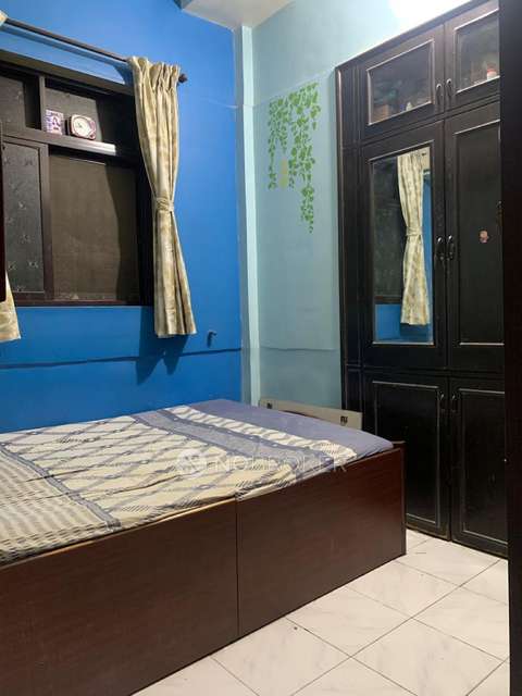 2 BHK Flat In Ranadive House For Sale  In Thane West Station Skywalk