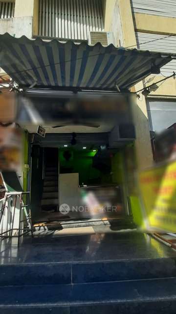 Shop in Mahim, Mumbai for sale 