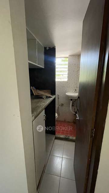 2 BHK Flat In Shree Sai Residency for Rent  In Creaticity Mall