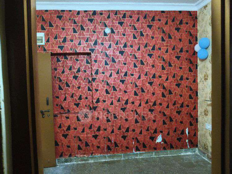 Industrial Building in J.p Nagar 8th Phase Property, Bangalore for Rent 