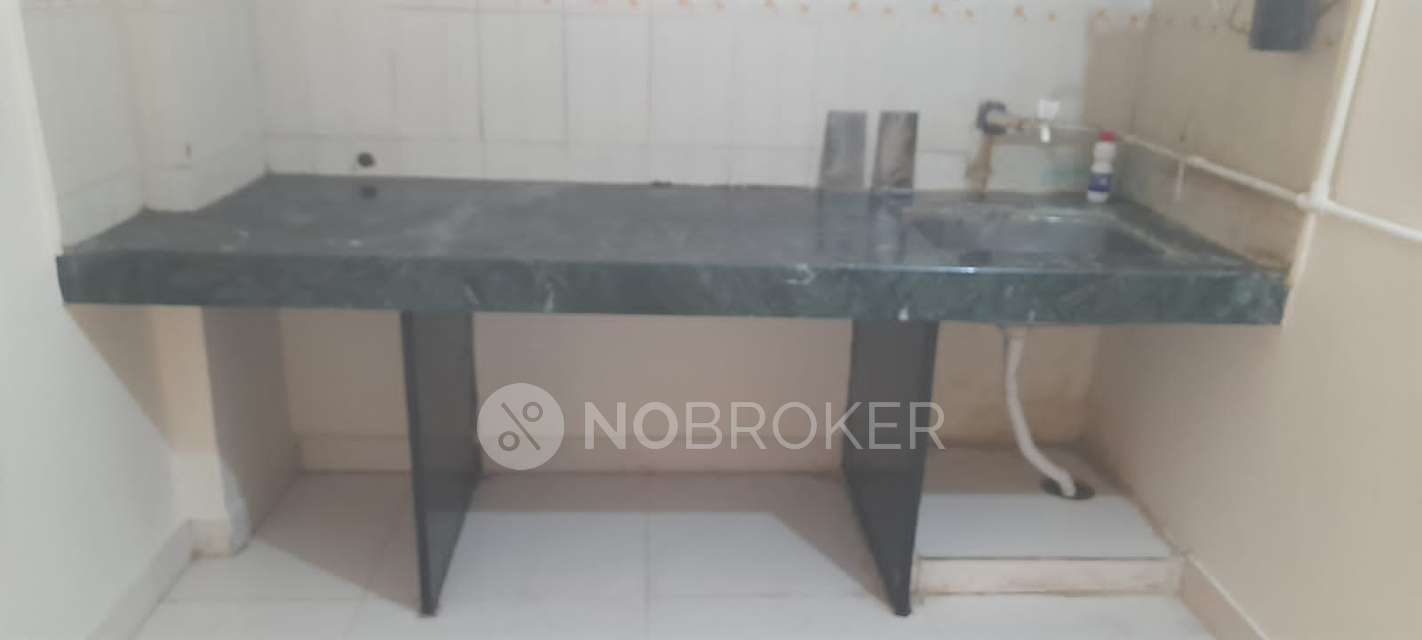 1 RK Flat In Apartment for Rent  In Hadaspar